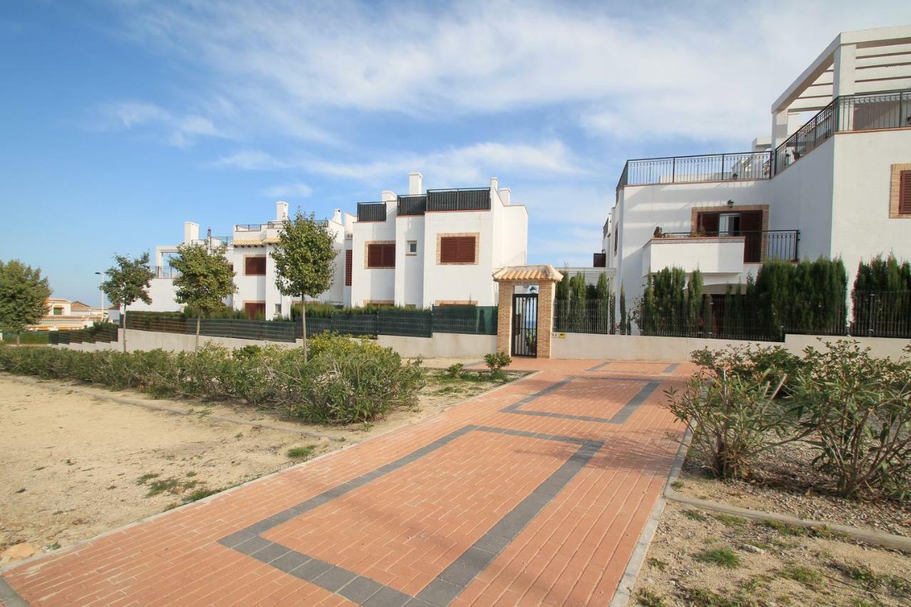 Apartment Tatyana La Mata  Exterior photo